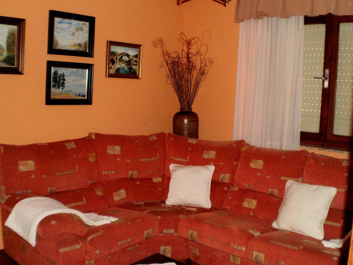 Apartamentos Huerta Carua I Y II Piloña Εξωτερικό φωτογραφία